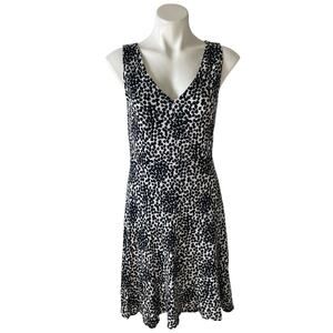 Ann Taylor Loft Fit & Flare Dress Sleeveless V-Neck Lined Size M Black White